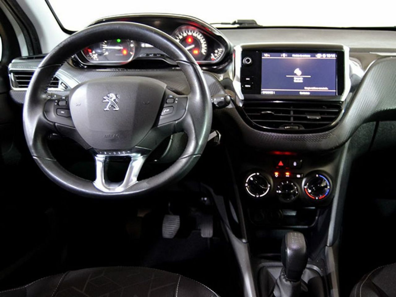 Foto Peugeot 2008 15