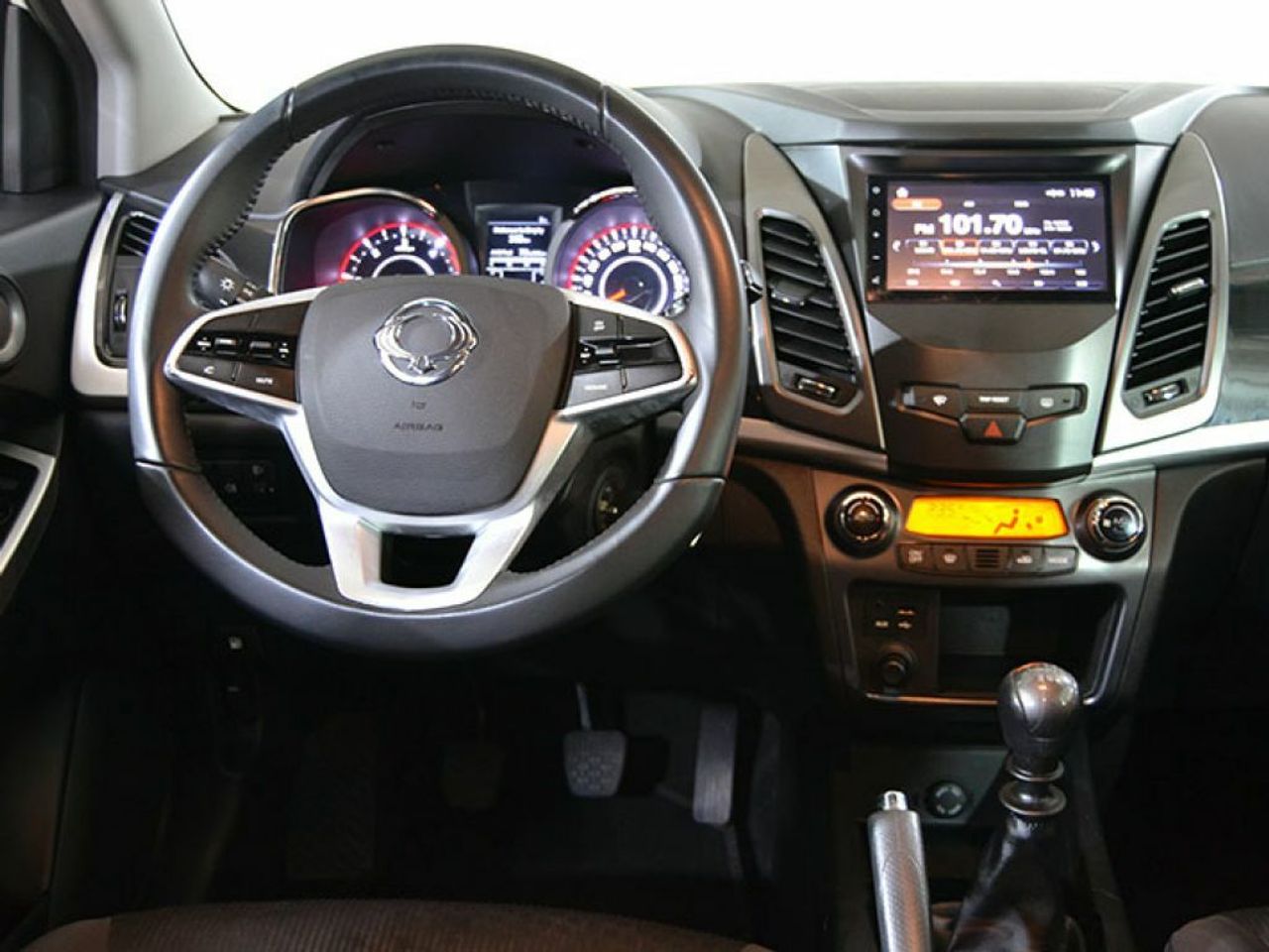 Foto SsangYong Korando 15