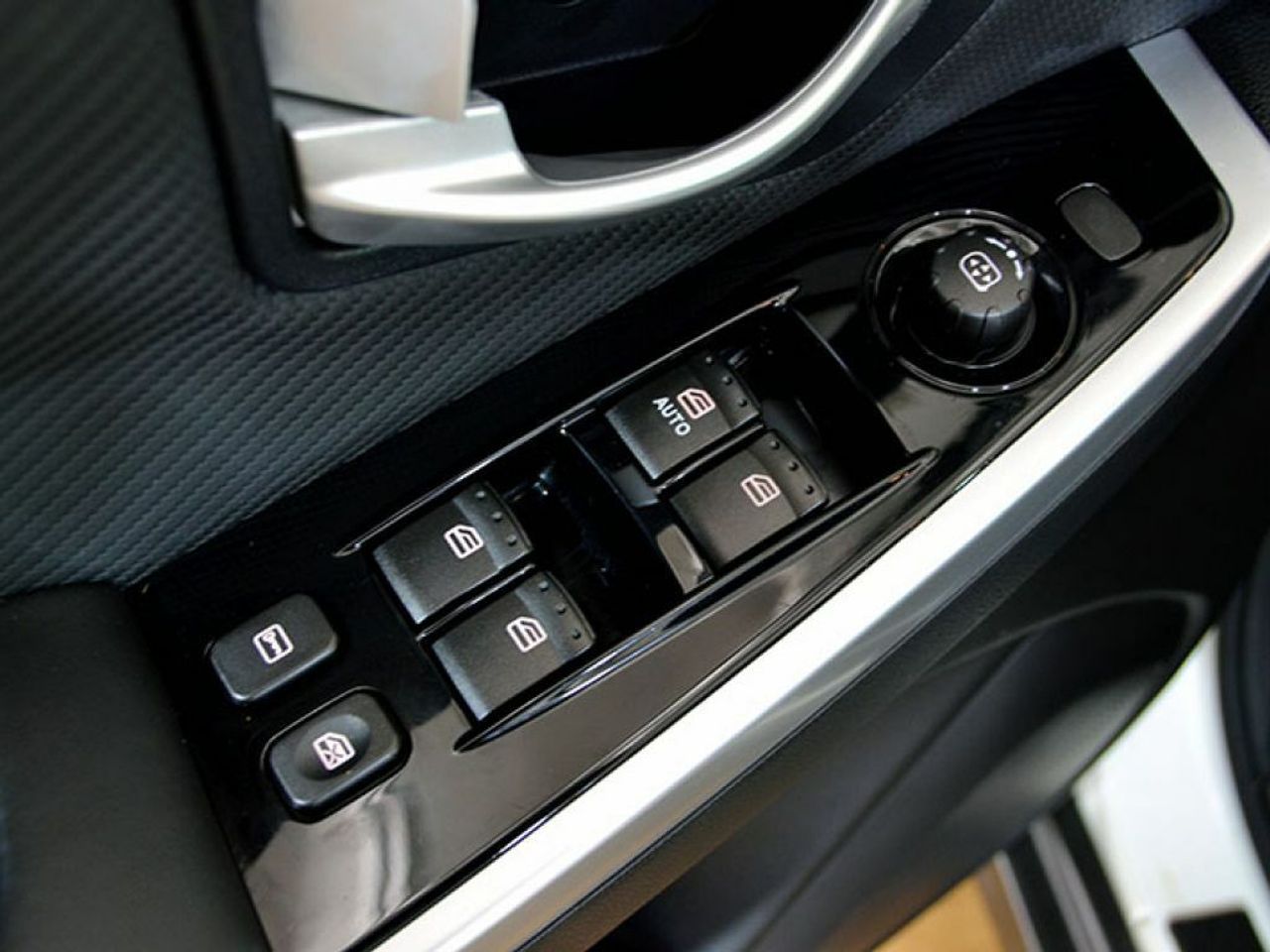 Foto SsangYong Korando 16
