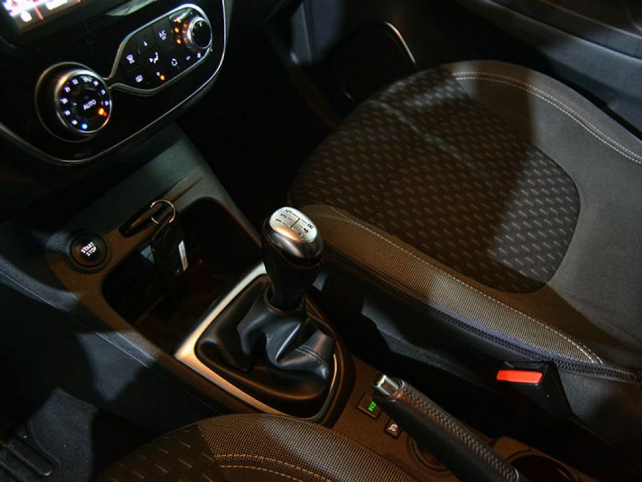 Foto Renault Captur 30