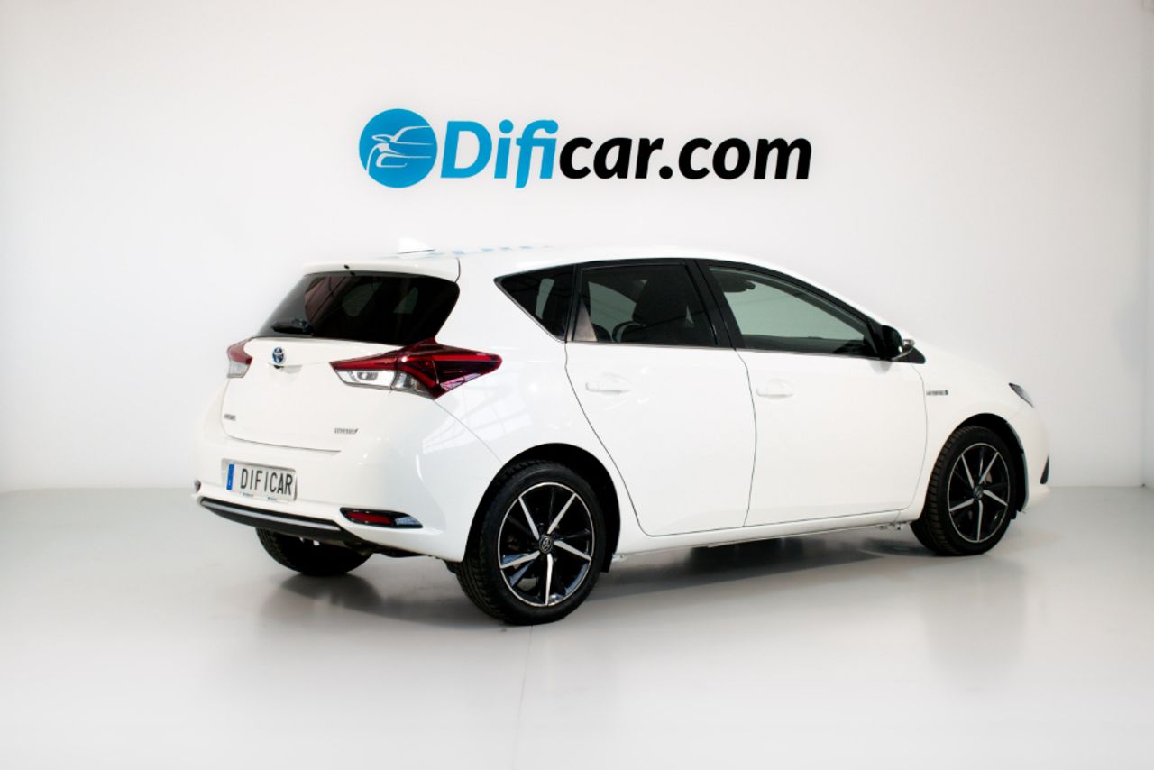 Foto Toyota Auris 6