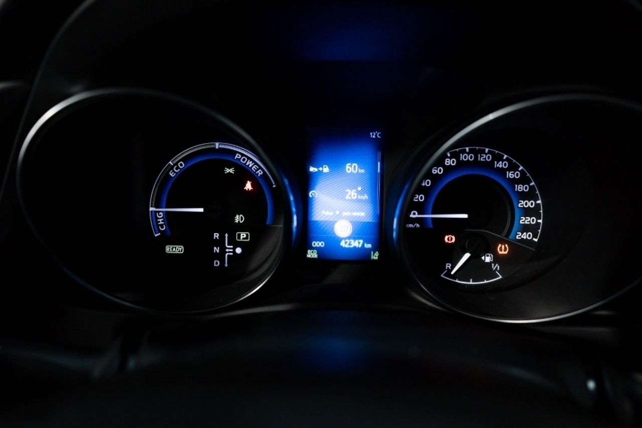 Foto Toyota Auris 14