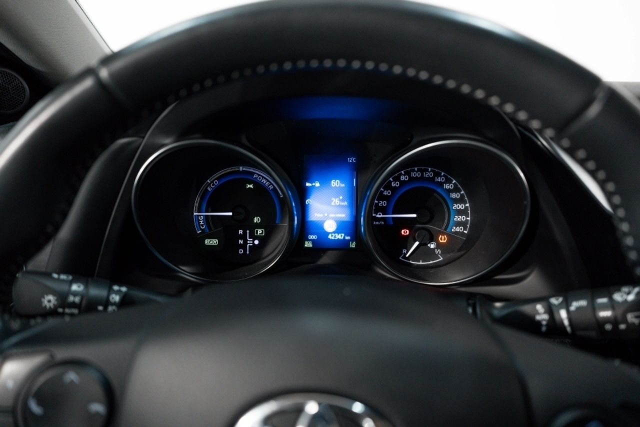 Foto Toyota Auris 15
