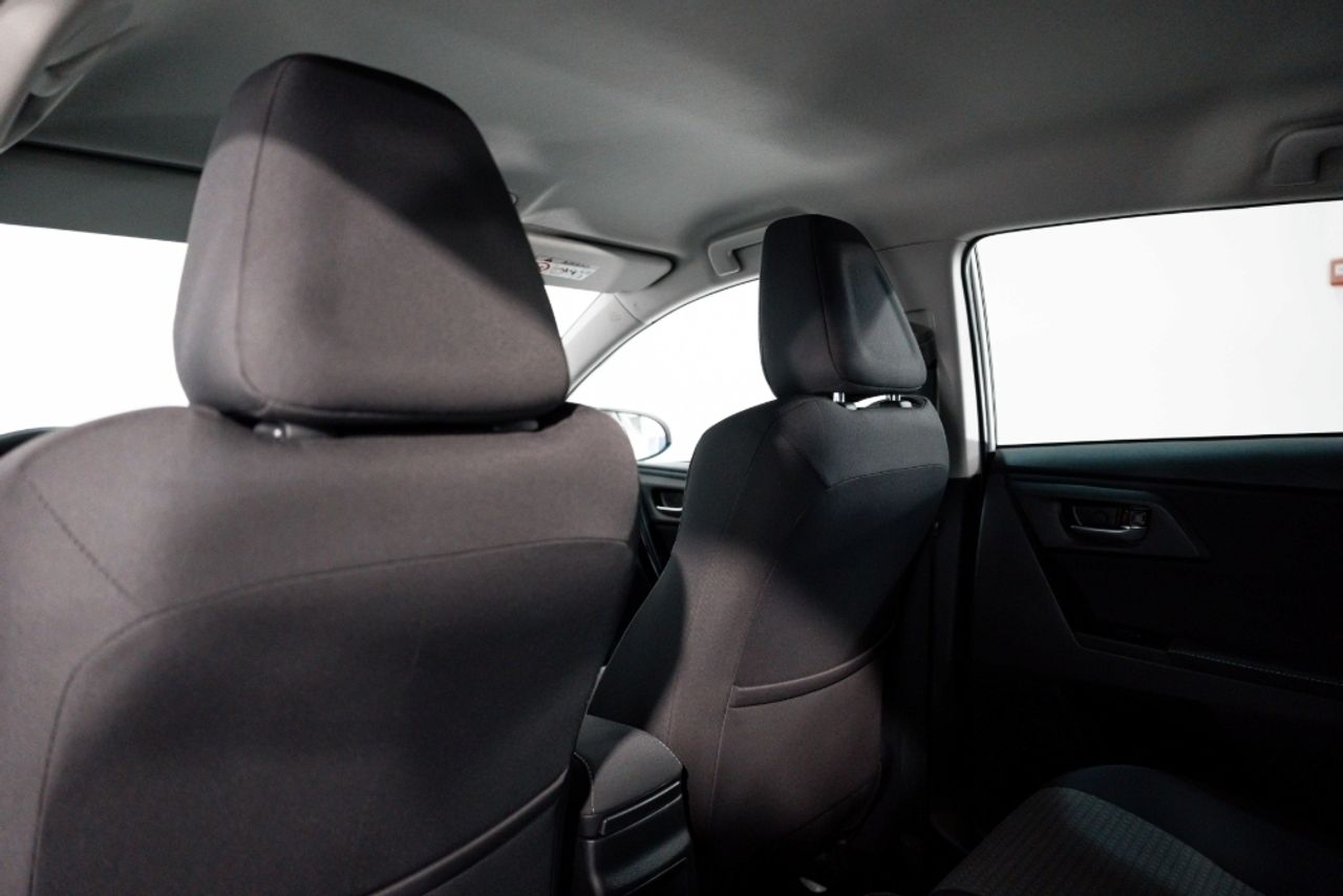 Foto Toyota Auris 29