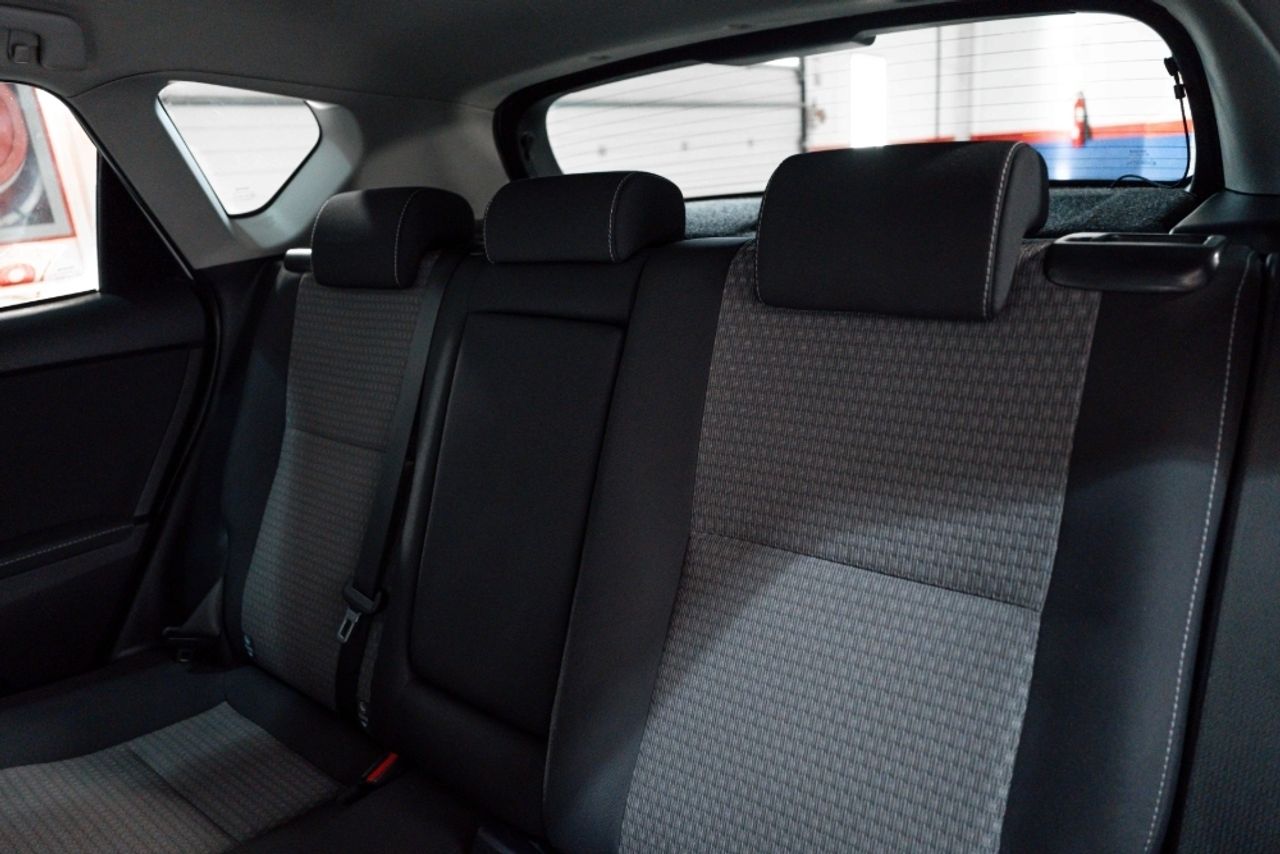 Foto Toyota Auris 30
