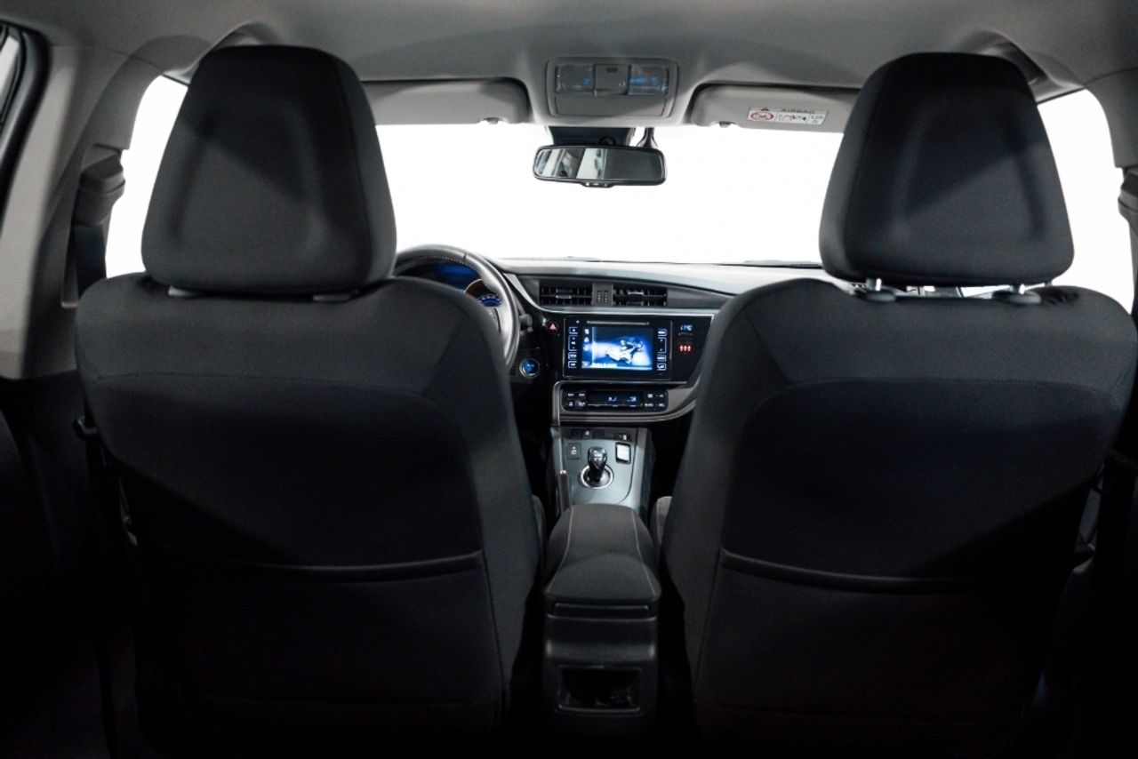 Foto Toyota Auris 34