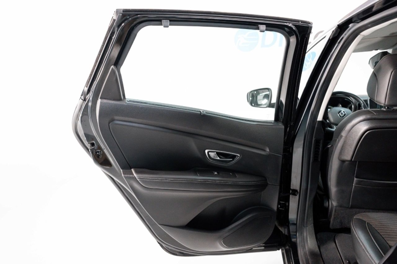 Foto Renault Scénic 28