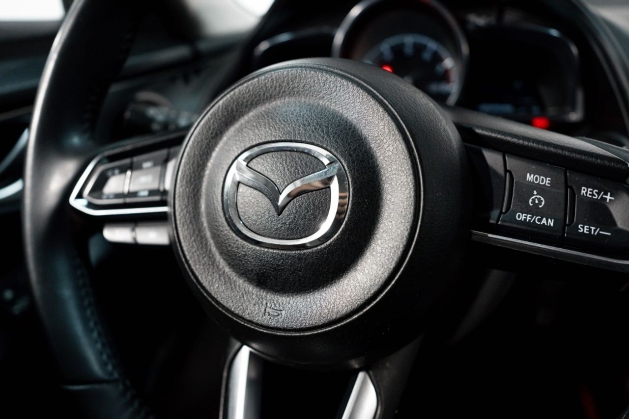 Foto Mazda CX-3 17