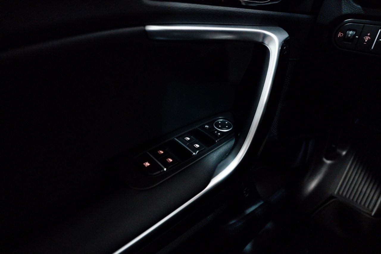 Foto Kia XCeed 12