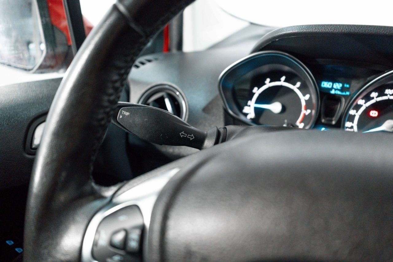 Foto Ford Tourneo Courier 10