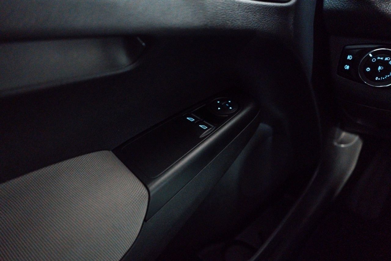 Foto Ford Tourneo Courier 12
