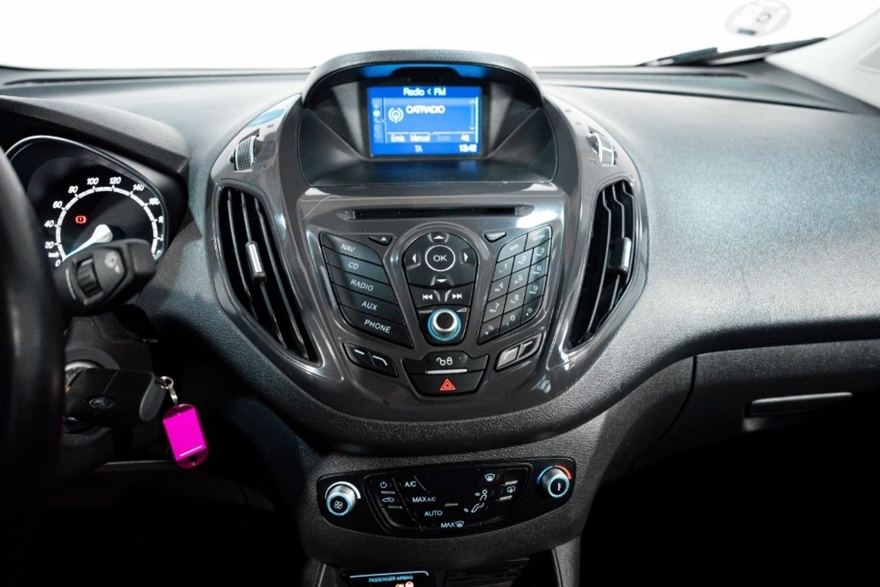 Foto Ford Tourneo Courier 18