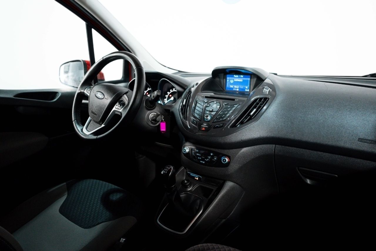 Foto Ford Tourneo Courier 21