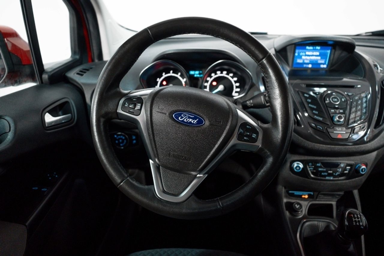 Foto Ford Tourneo Courier 23