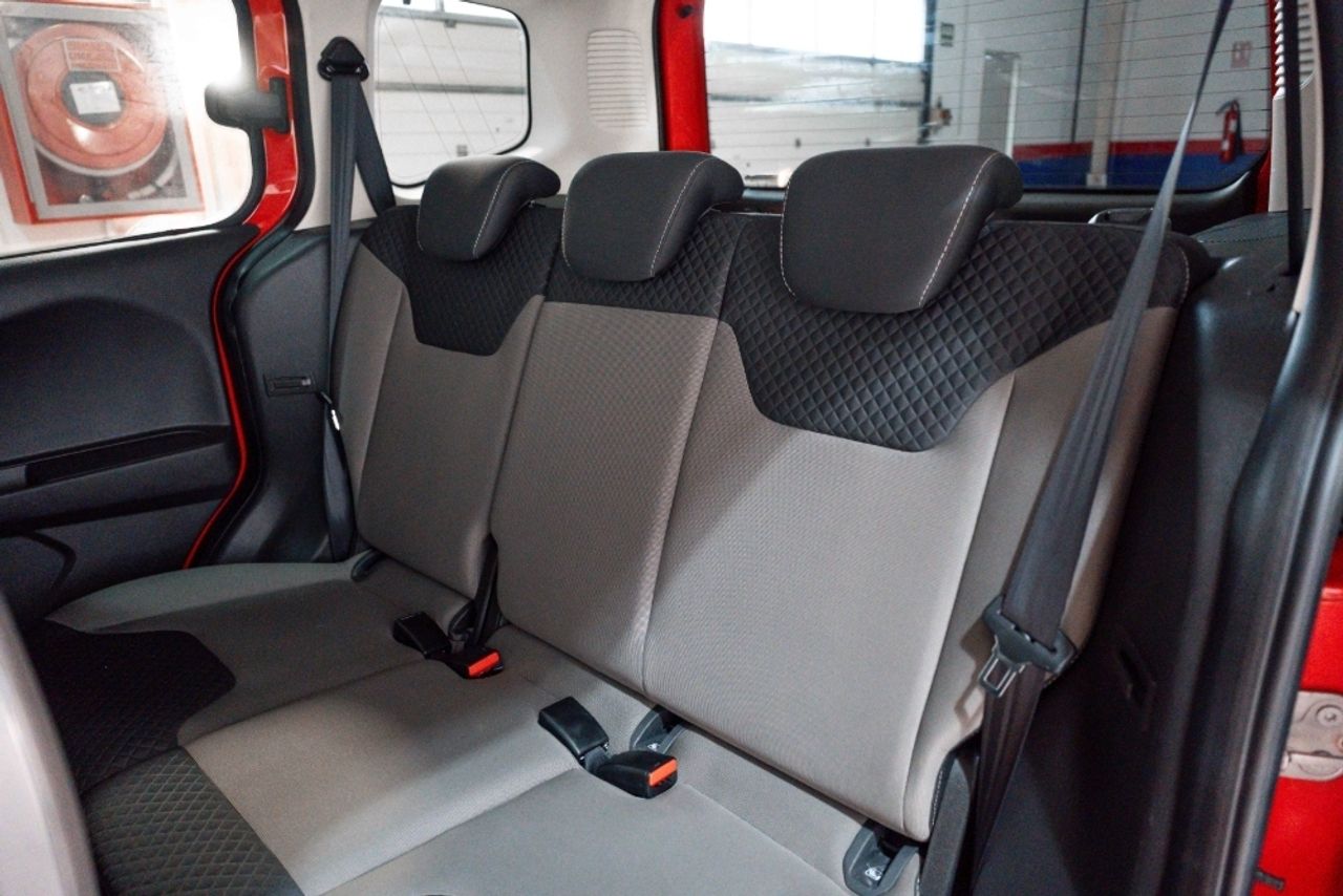 Foto Ford Tourneo Courier 26