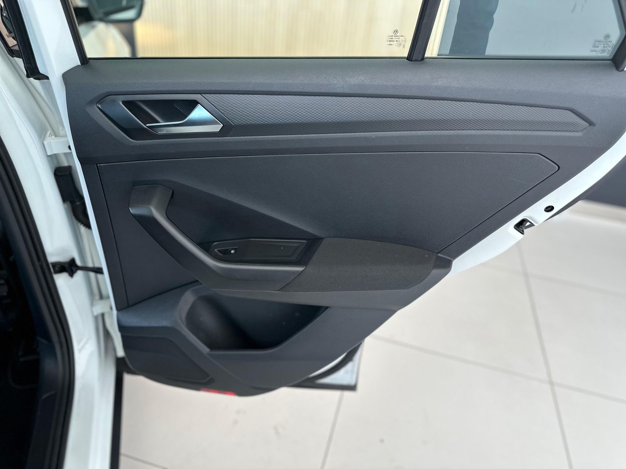 Foto Volkswagen T-Roc 19