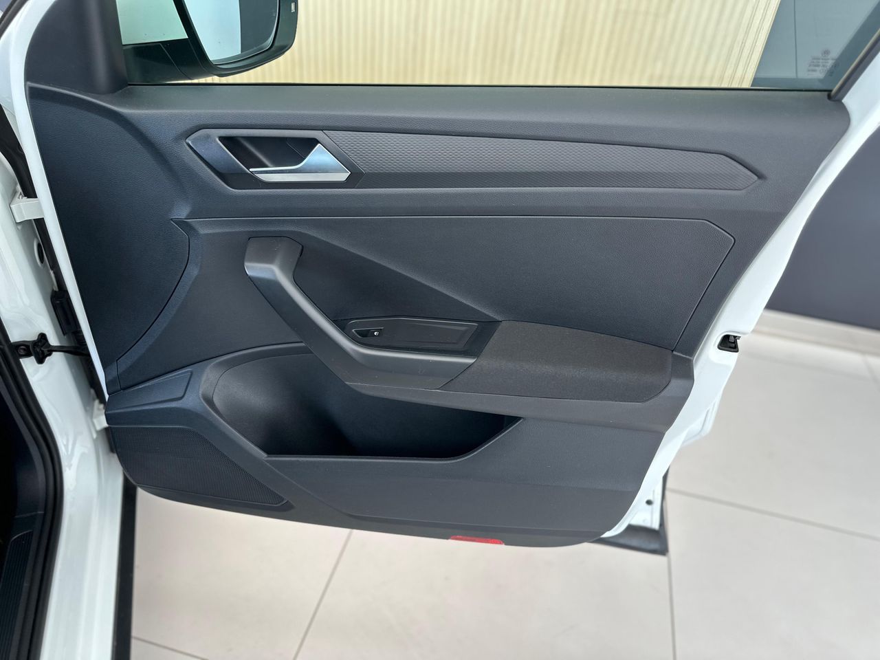 Foto Volkswagen T-Roc 20