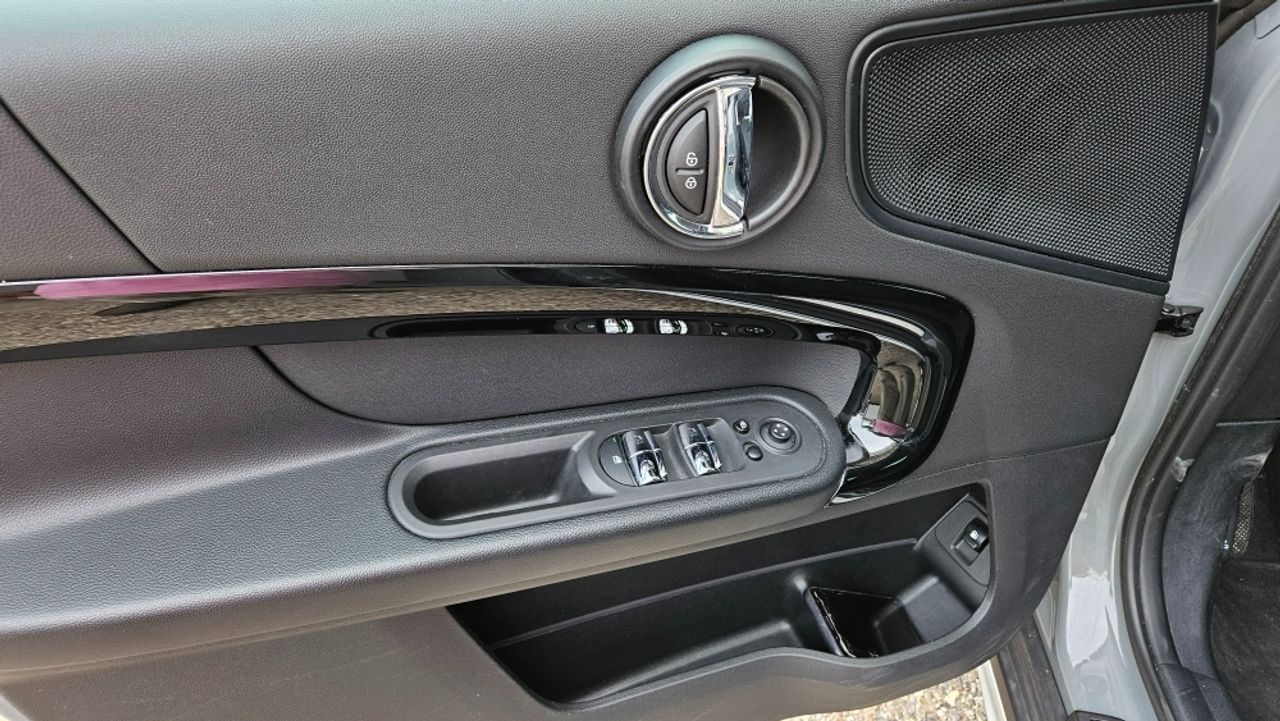Foto Mini Countryman 30