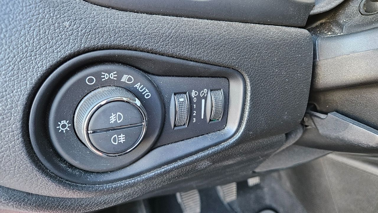 Foto Jeep Renegade 15