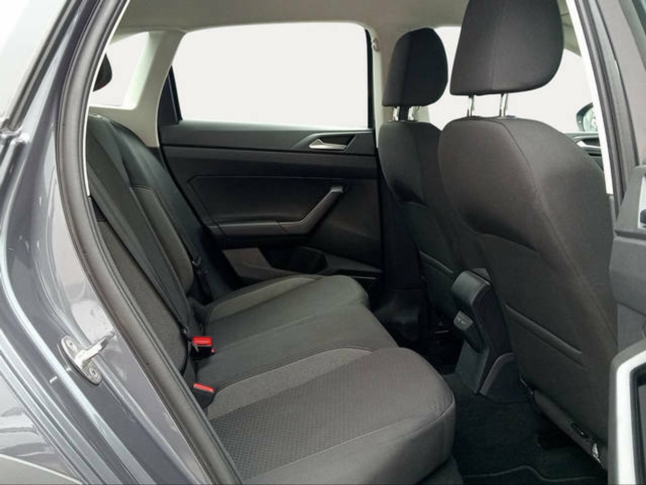 Foto Volkswagen Taigo 11