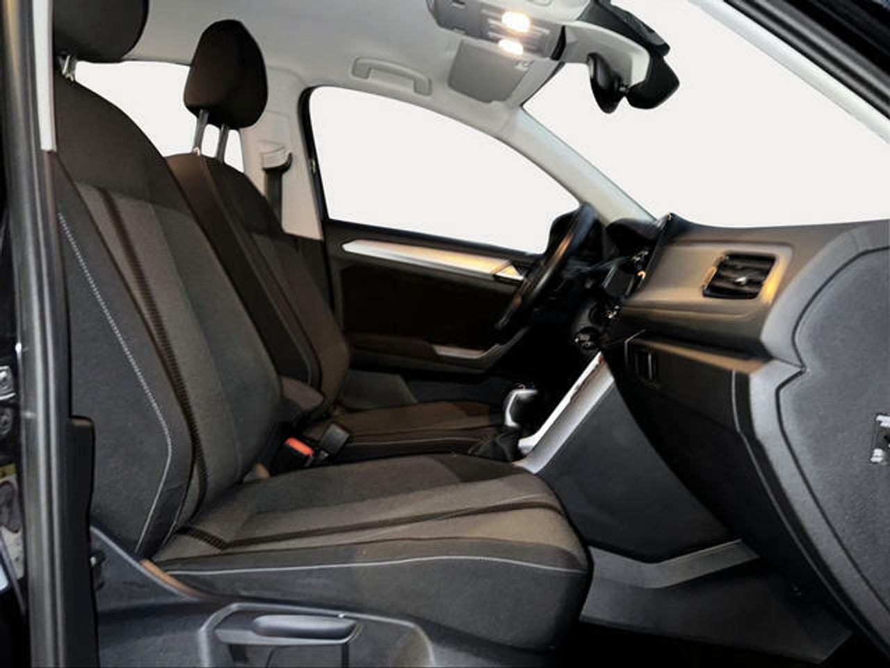Foto Volkswagen T-Roc 10