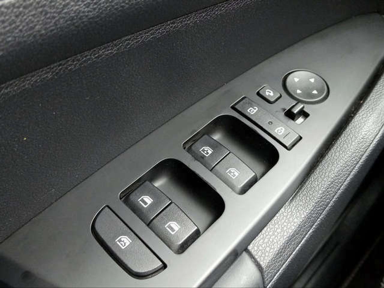 Foto Kia Sportage 26