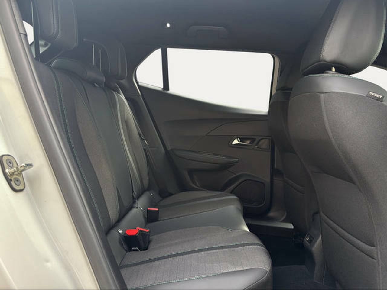 Foto Peugeot 2008 11