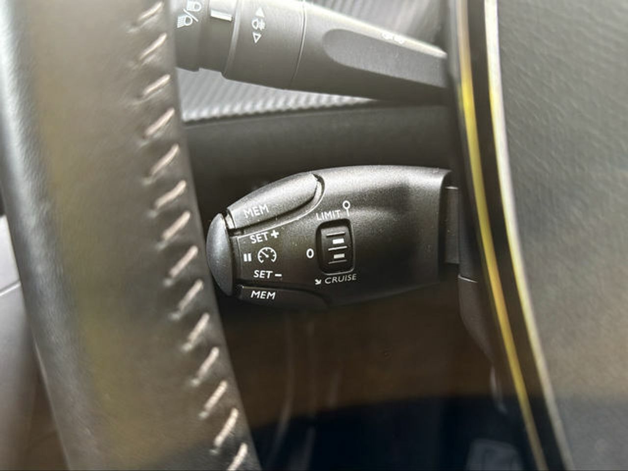 Foto Peugeot 2008 18