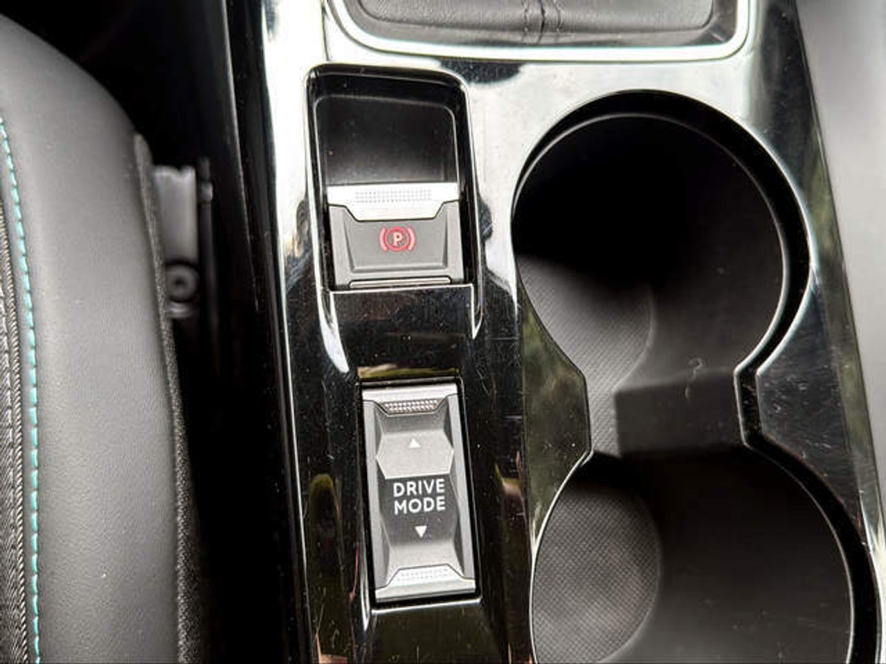 Foto Peugeot 2008 21