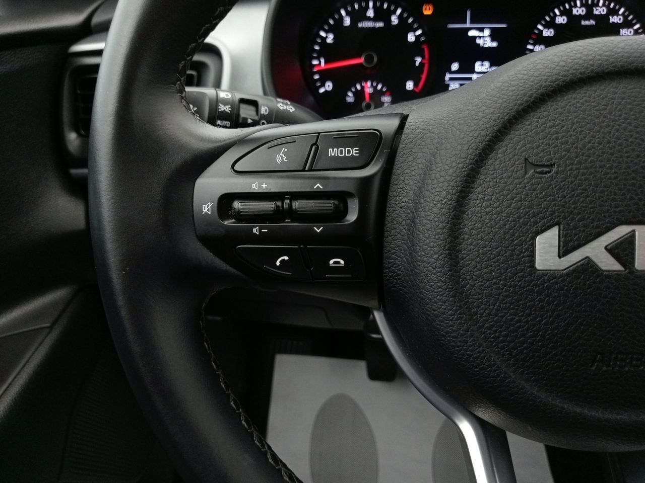 Foto Kia Stonic 14