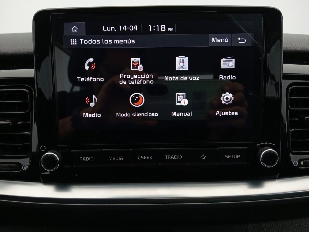 Foto Kia Stonic 12