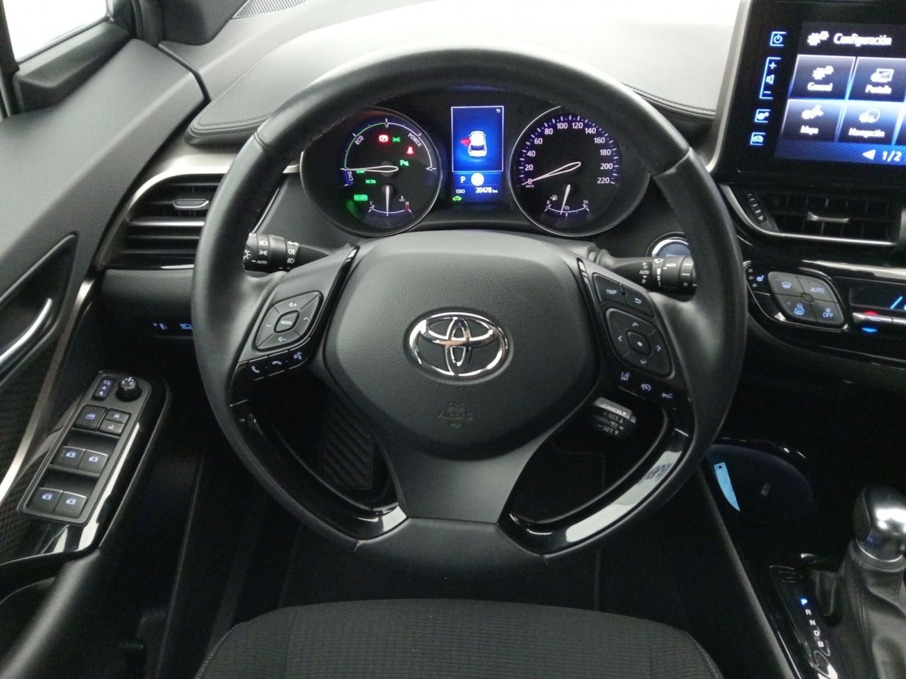 Foto Toyota C-HR 7