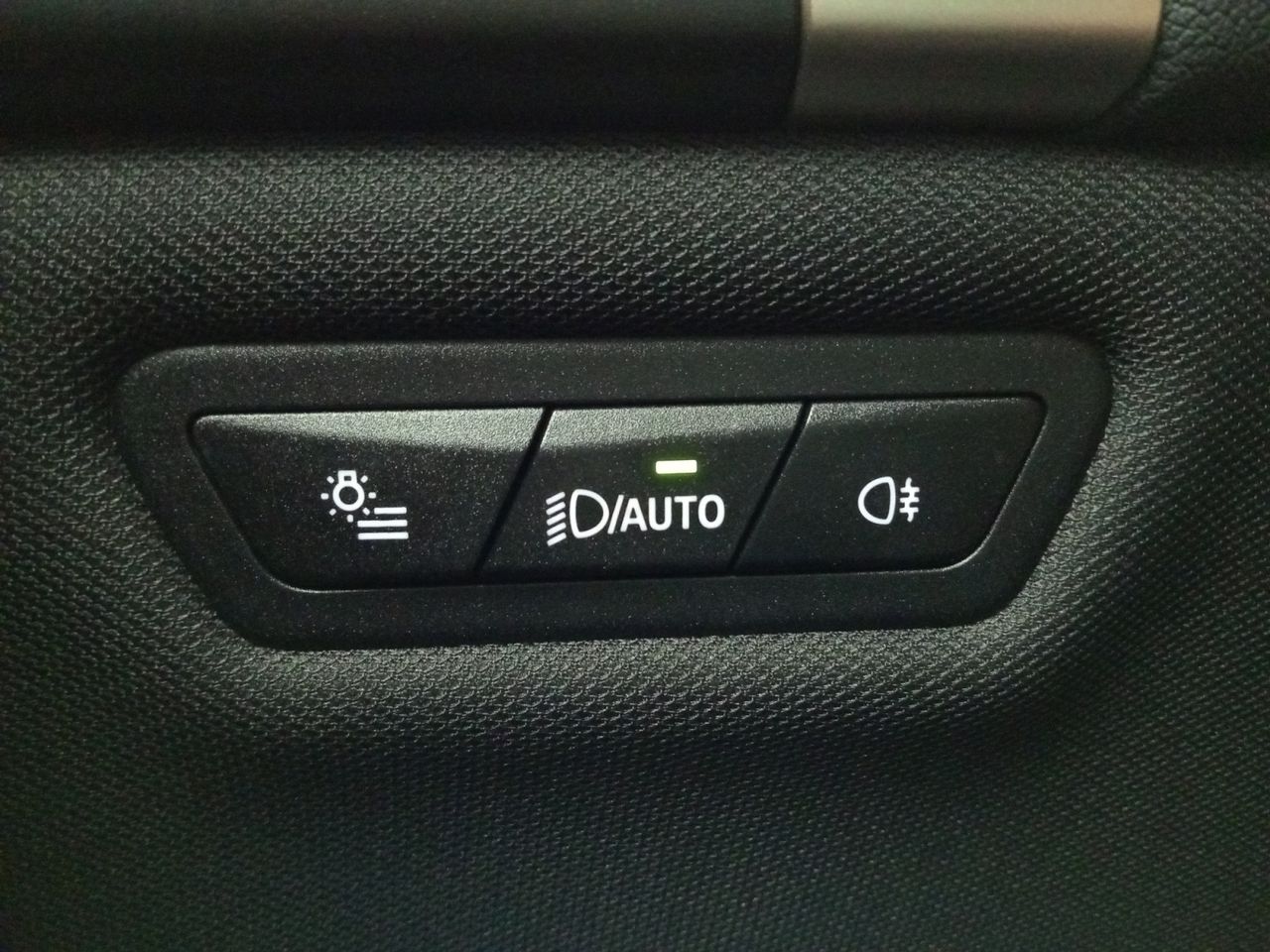 Foto BMW iX3 22