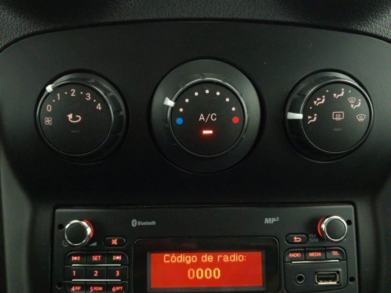 Foto Mercedes-Benz Citan 12
