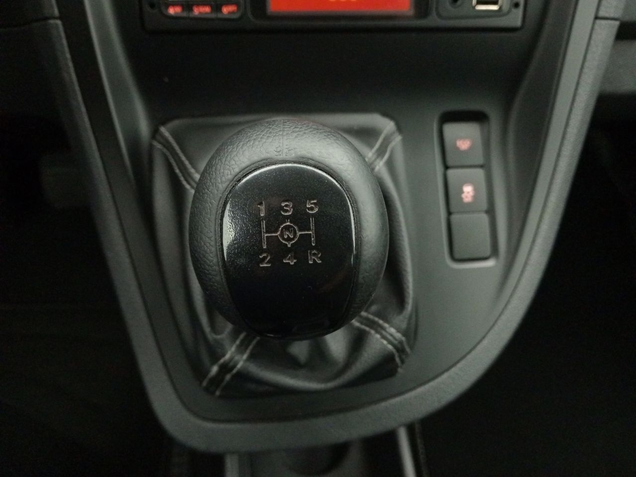 Foto Mercedes-Benz Citan 13