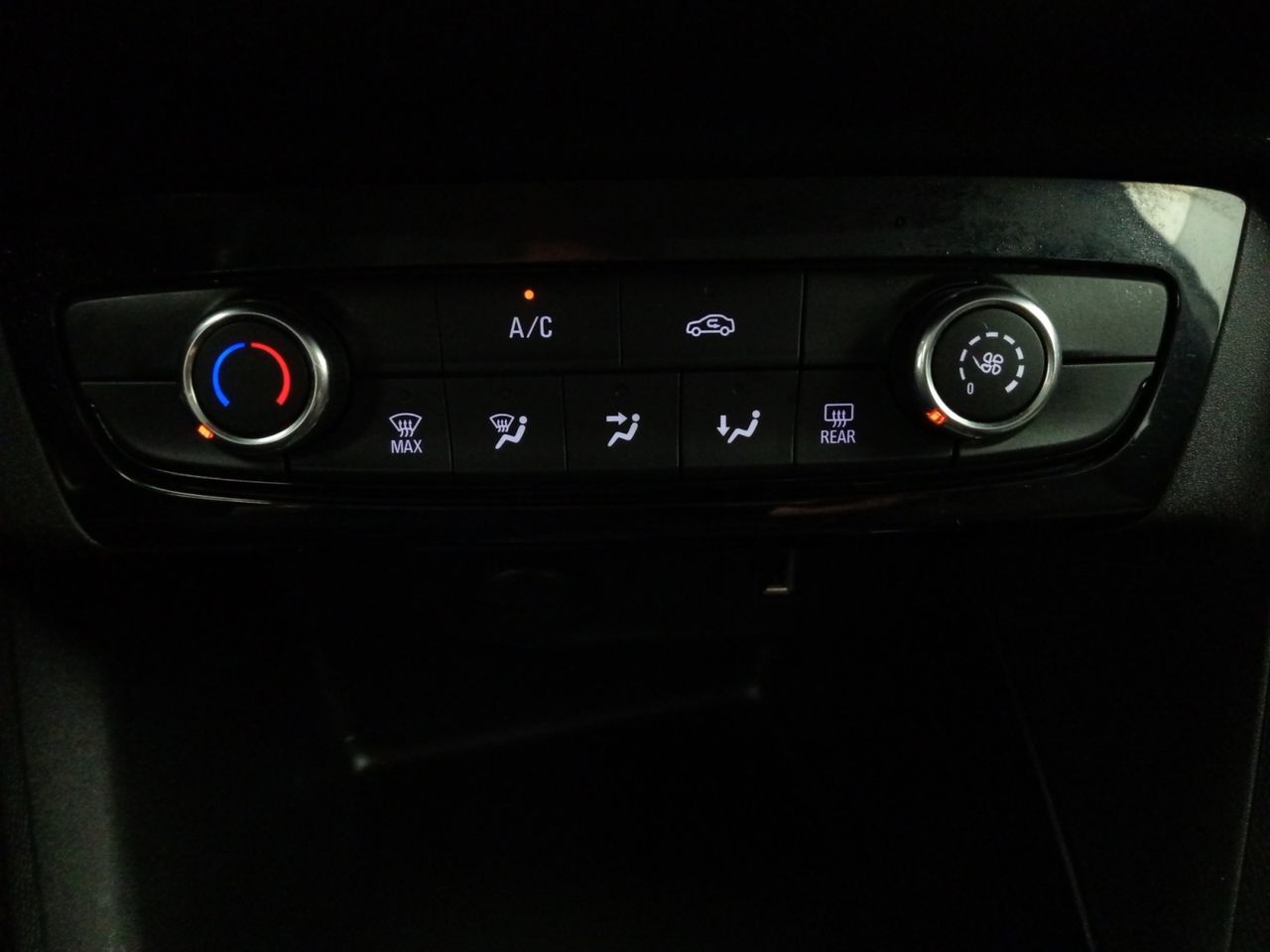 Foto Opel Corsa 12