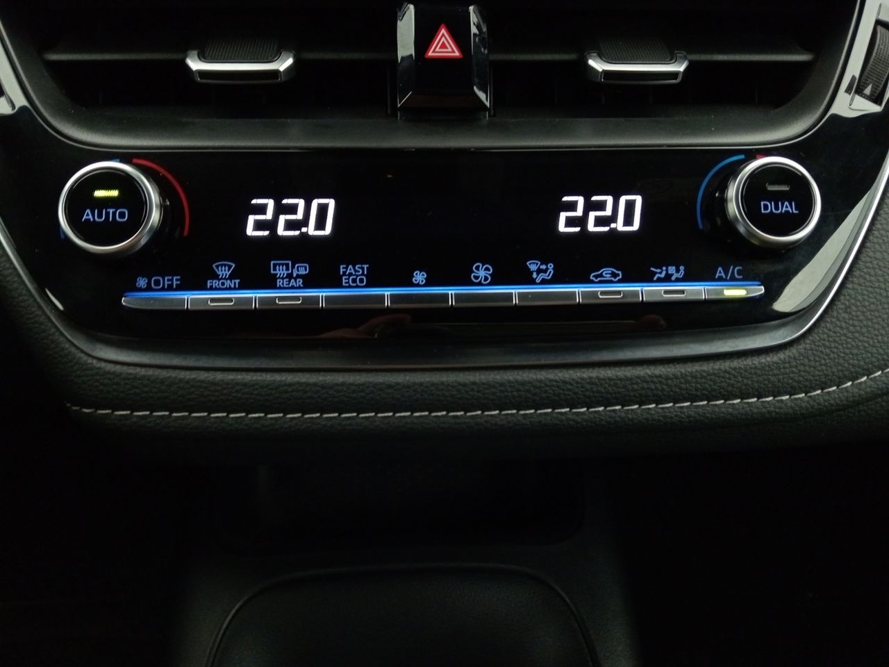 Foto Toyota Corolla 13