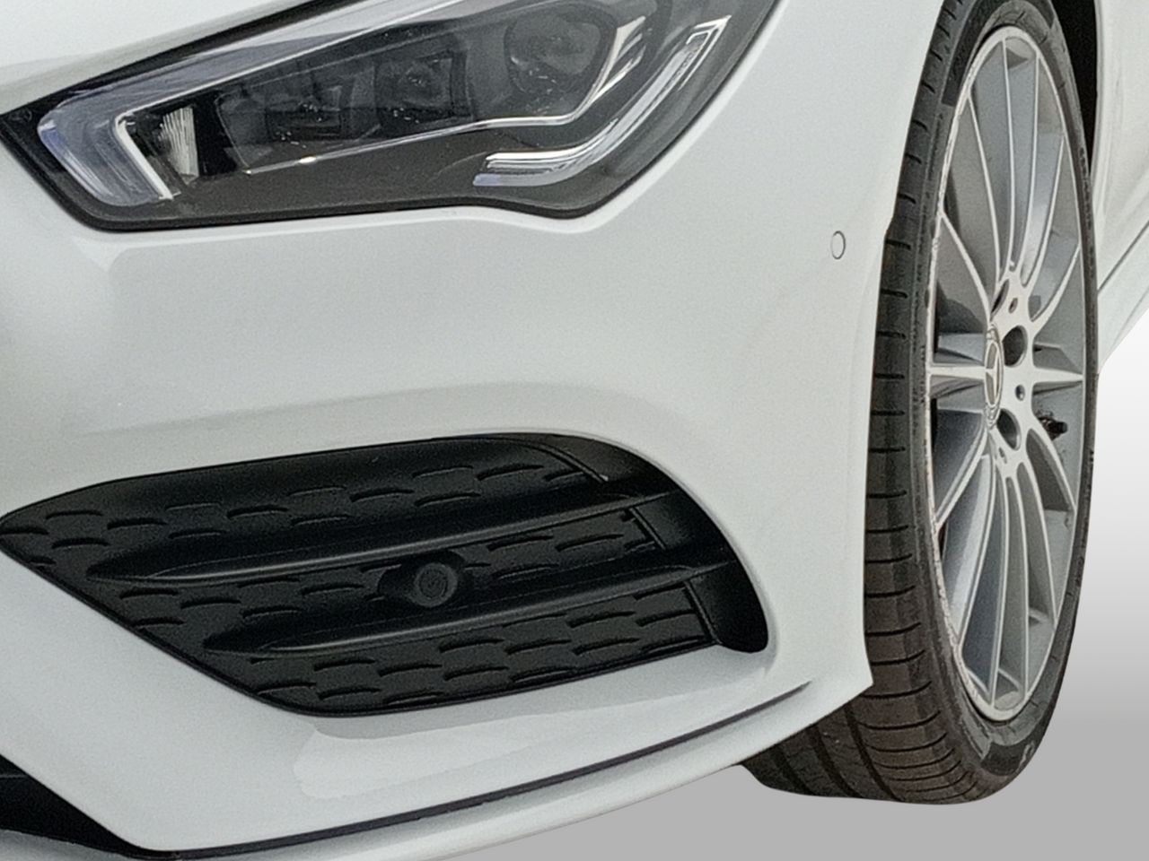 Foto Mercedes-Benz Clase CLA 28