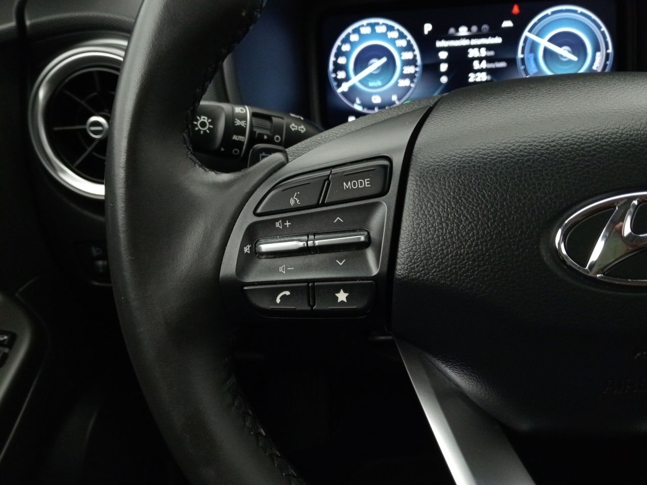 Foto Hyundai Kona 16