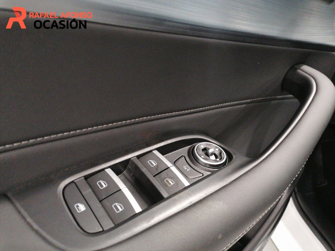 Foto DR Automobiles DR5 15