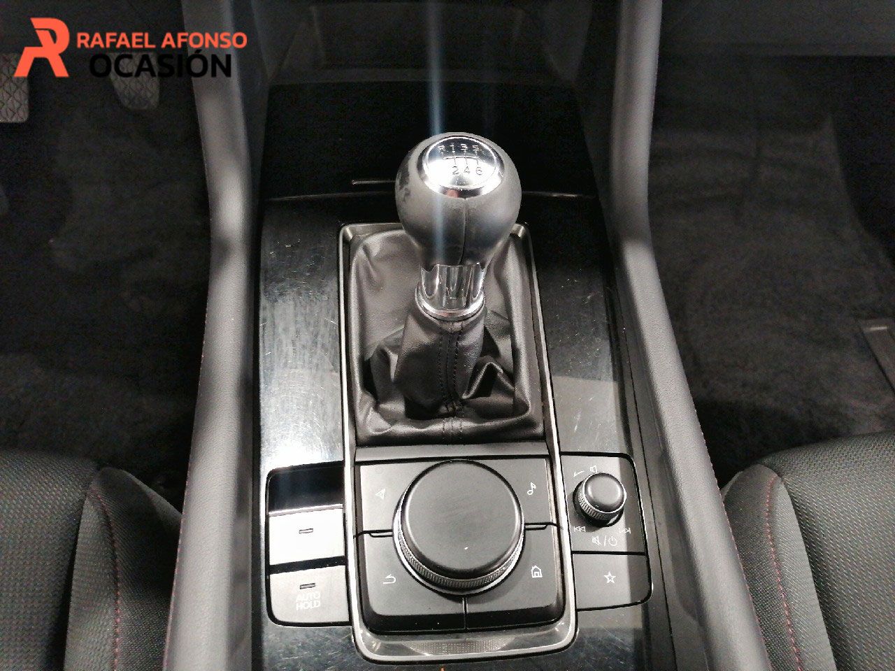 Foto Mazda Mazda3 13
