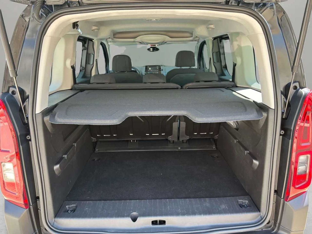 Foto Citroën Berlingo 31