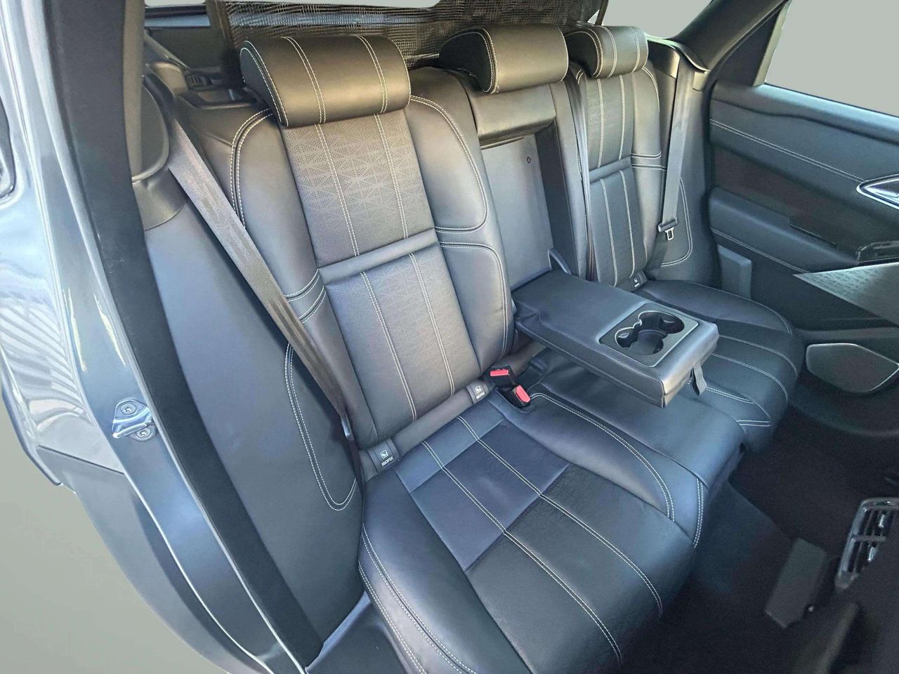Foto Land-Rover Range Rover Velar 28