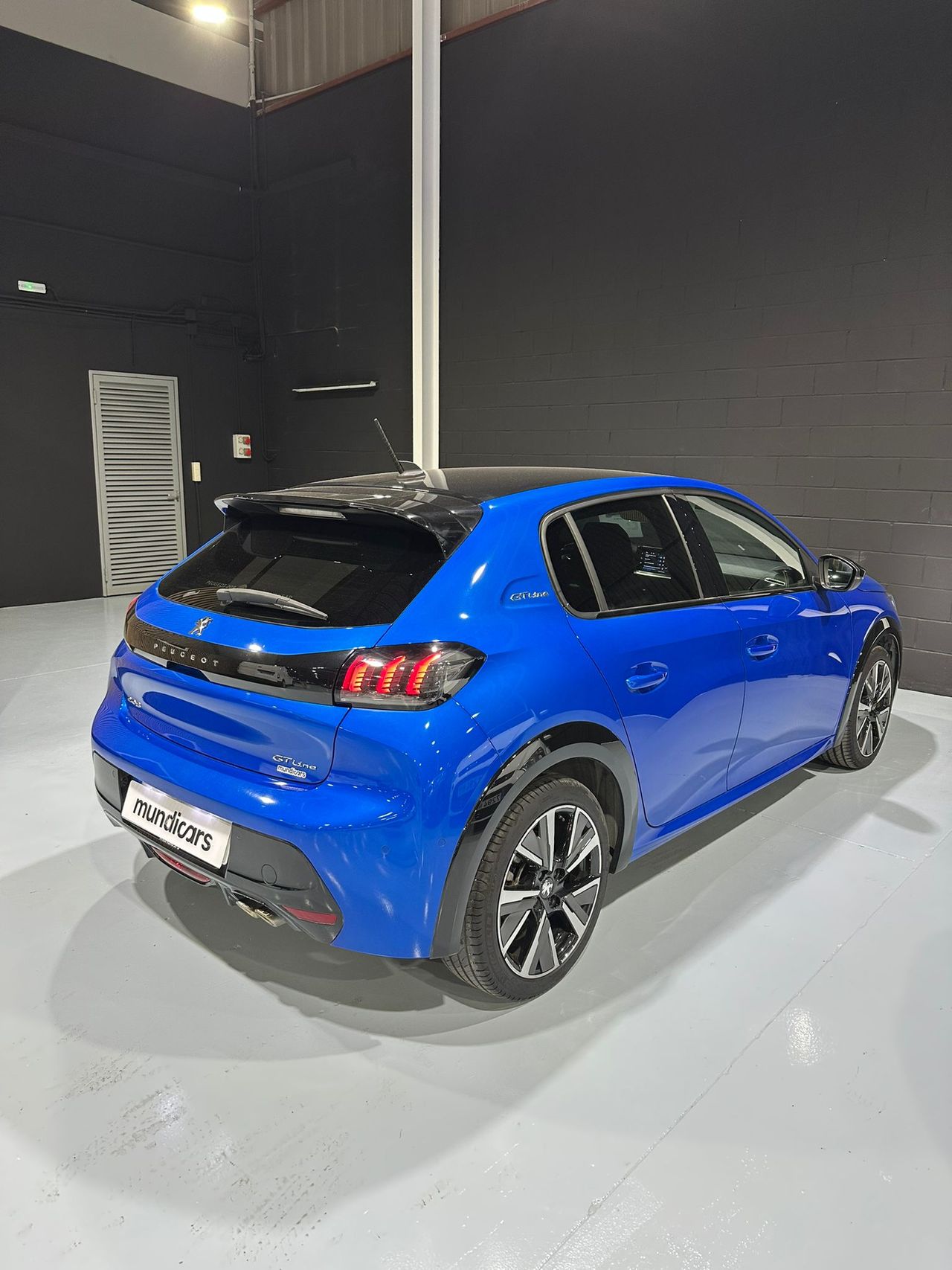 Foto Peugeot 208 9