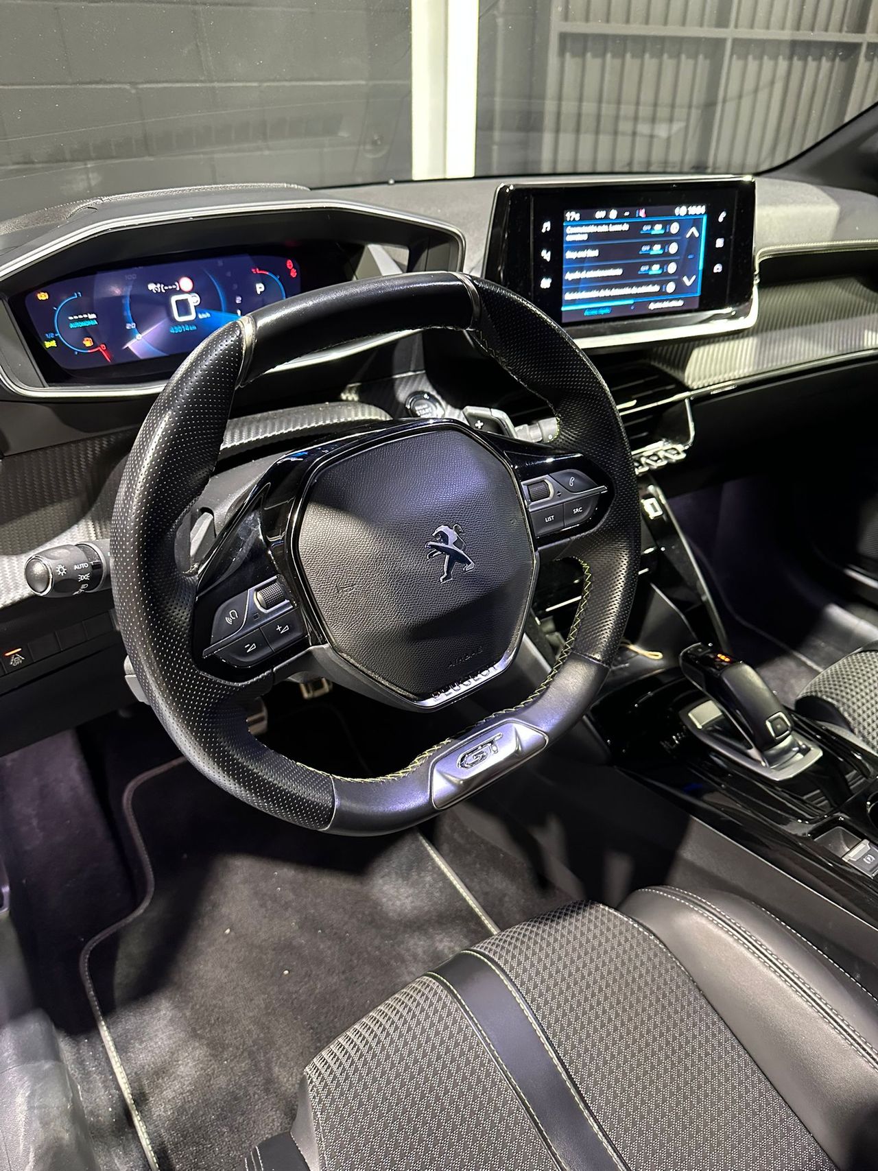 Foto Peugeot 208 15