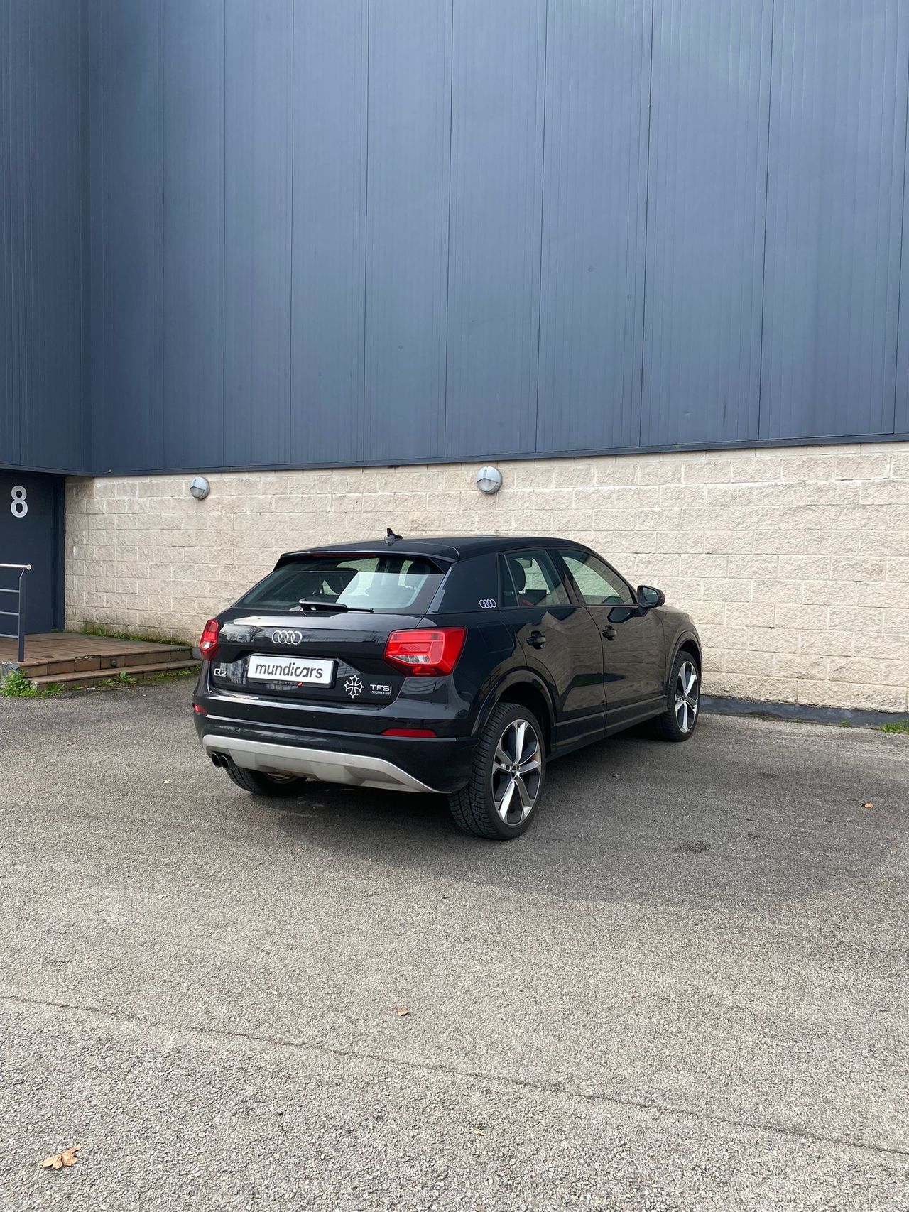 Foto Audi Q2 8