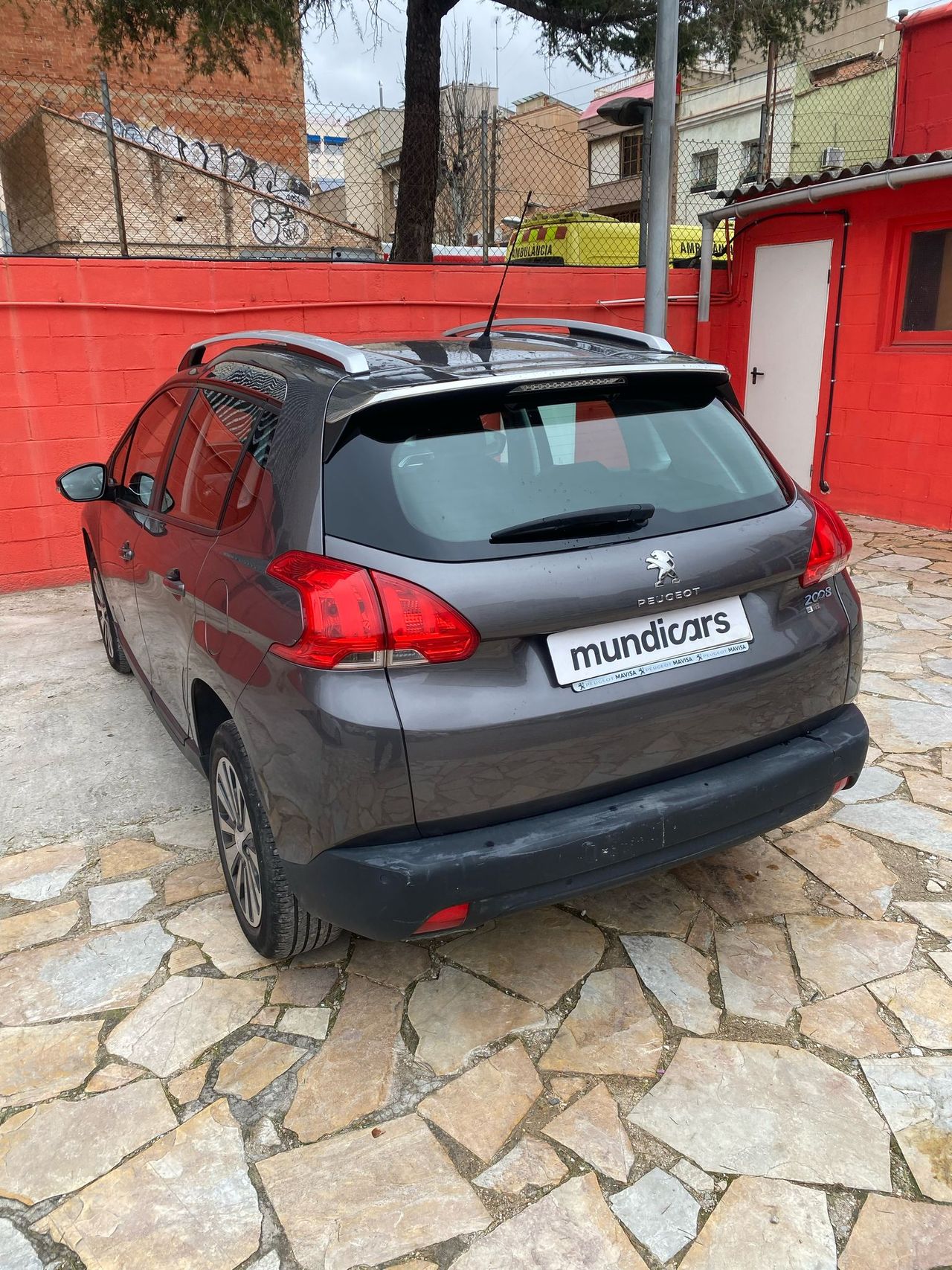 Foto Peugeot 2008 11