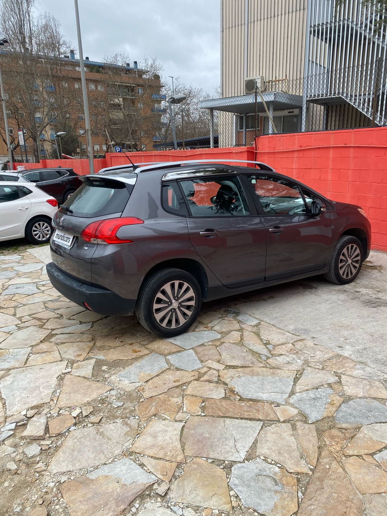 Foto Peugeot 2008 12