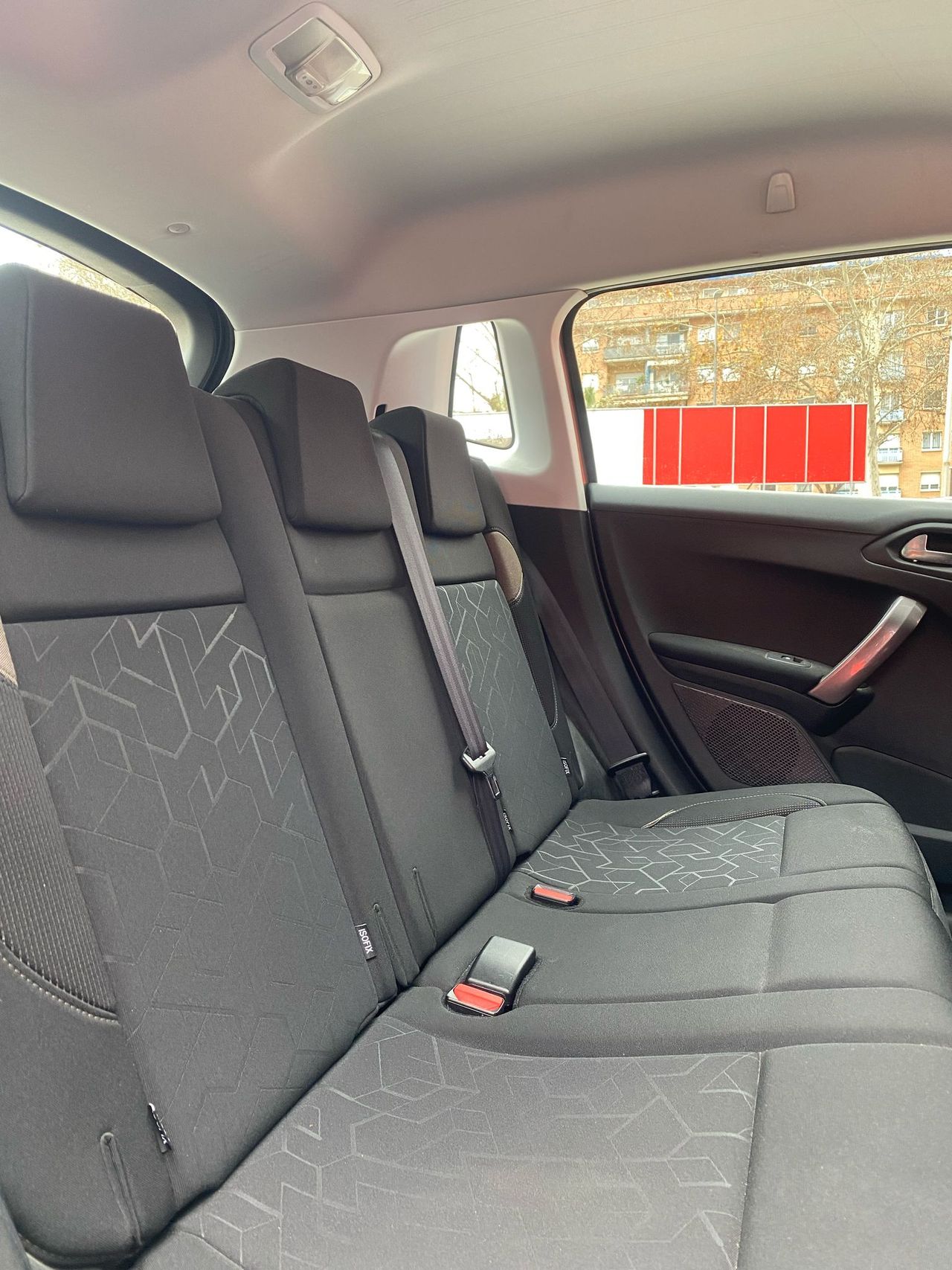 Foto Peugeot 2008 15
