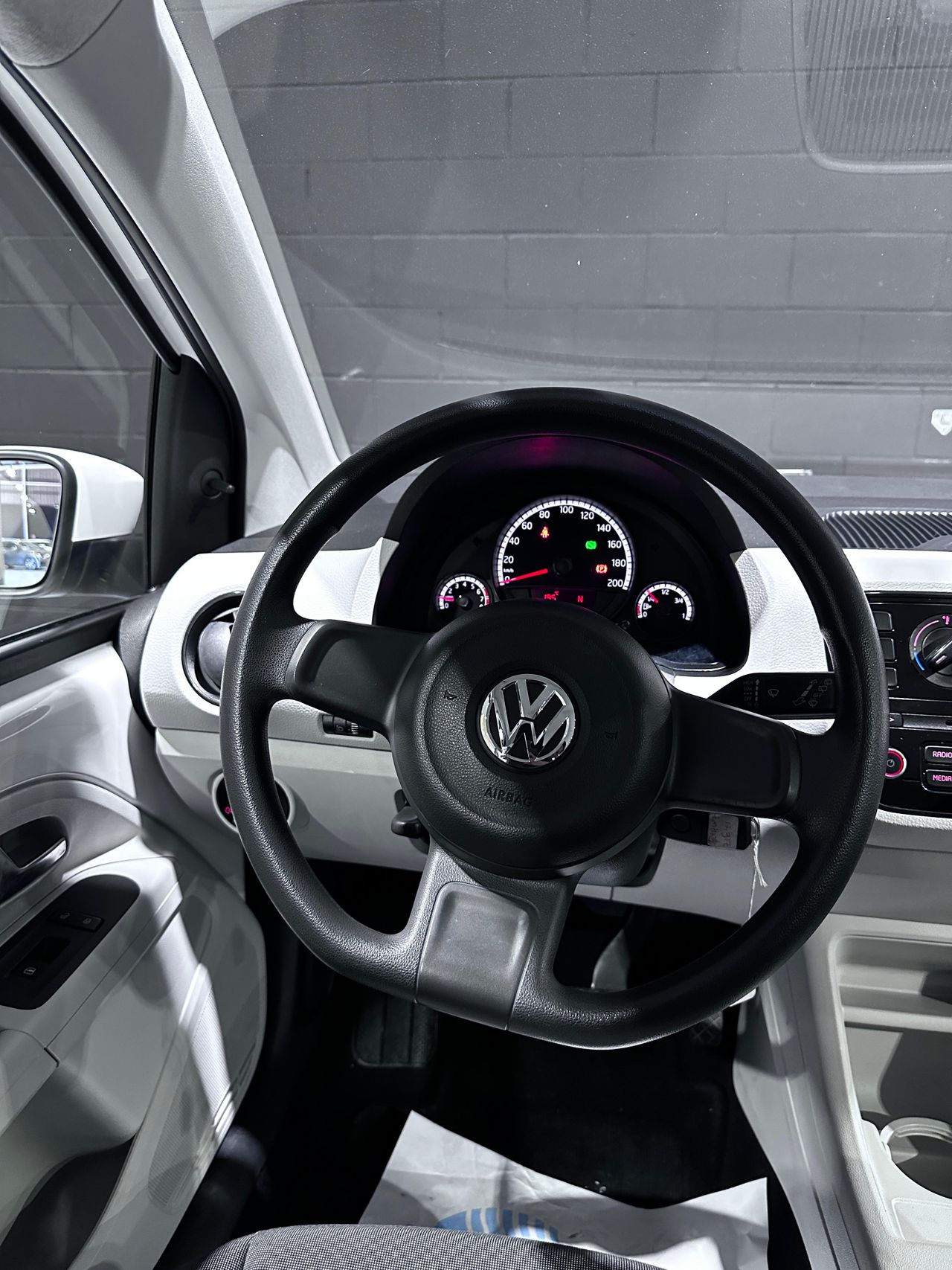 Foto Volkswagen Up 15